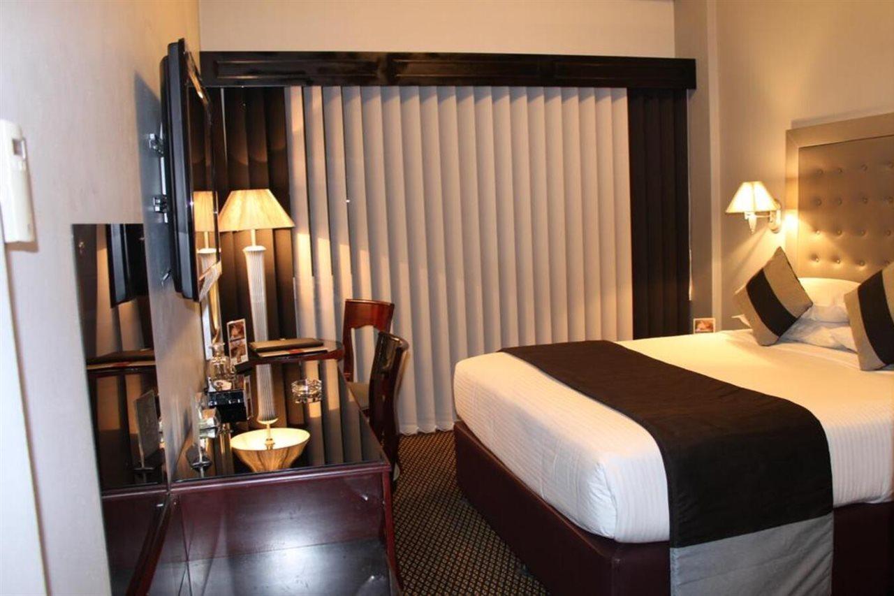 Broadway Hotel Дубай Экстерьер фото